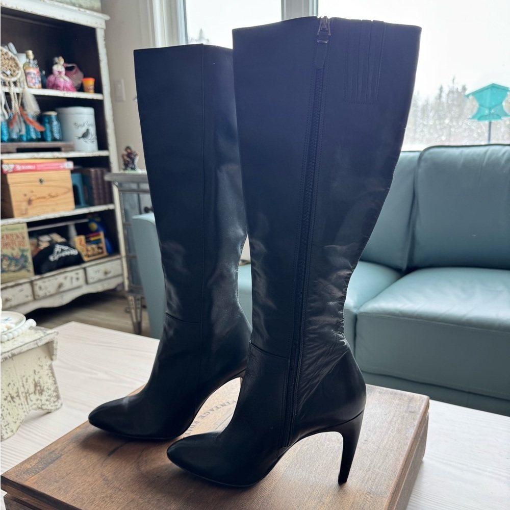 Via Spiga Leather Black Heeled Boots for Women
